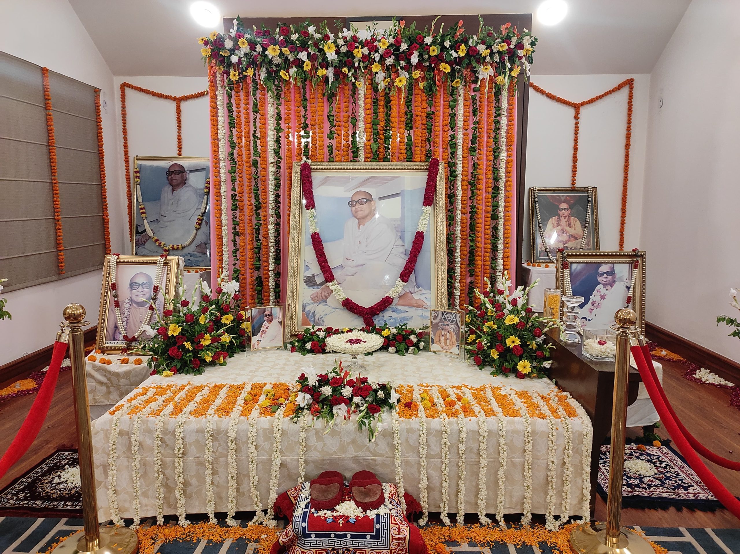 COMMEMORATE 104TH ÁNANDA PÚRŃIMÁ OF BELOVED BÁBA